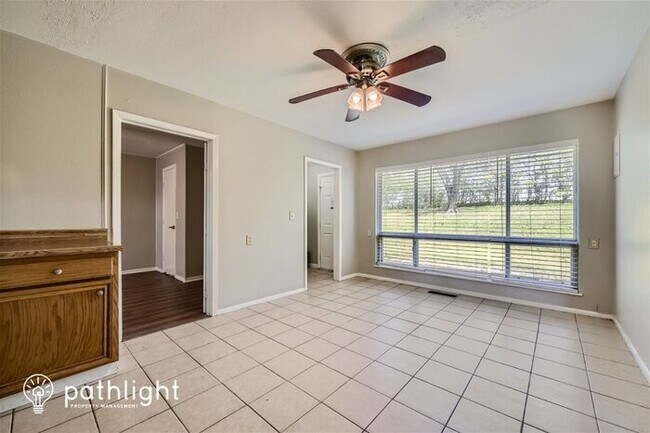 Foto del edificio - 6106 Ivy Hill Road, Fort Worth, TX, 76135