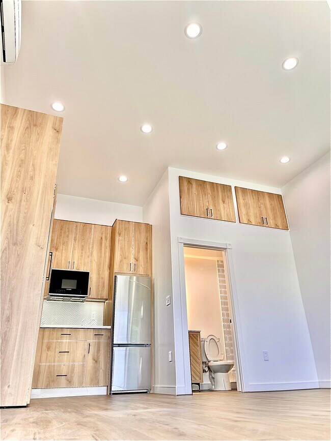 Foto del edificio - 11080 Allegheny St