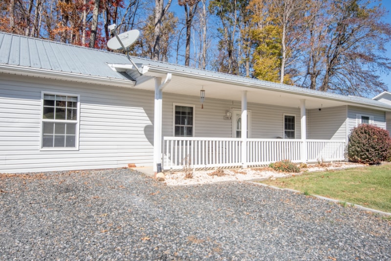 Primary Photo - 144 Smith Dixon Rd