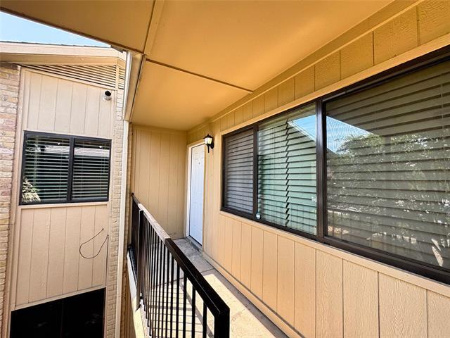 Foto principal - 5819 Harvest Hill Rd