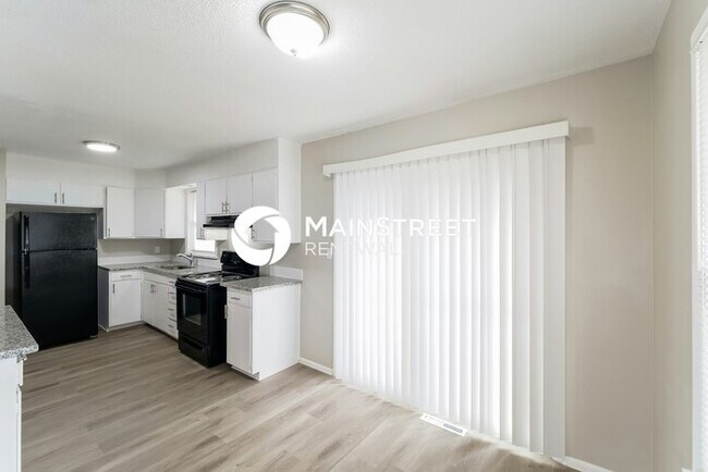 Foto del edificio - 3 Bedroom Pet-Friendly Home in Kansas City...