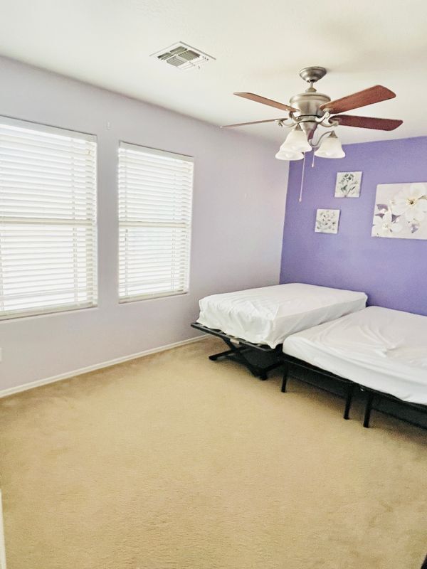 Foto del edificio - 6518 S 71st Dr