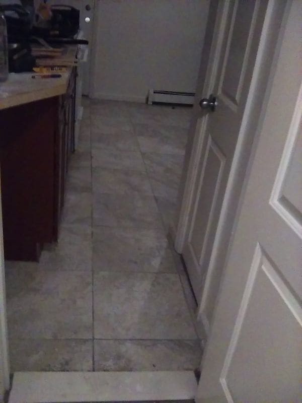 Foto del edificio - 132 Heald St