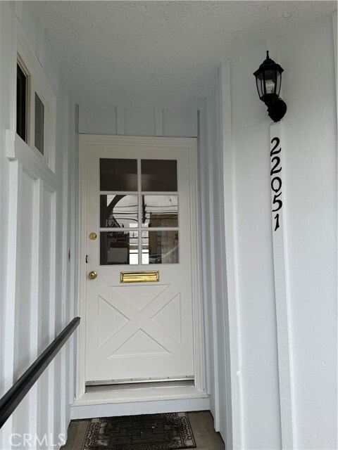 Foto del edificio - 22051 Vanowen St