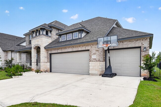 Building Photo - 27226 Blue Sand Dr