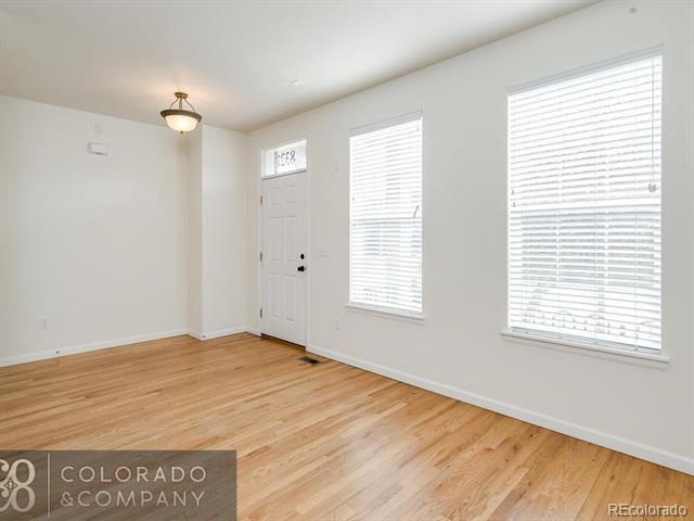 Foto del edificio - 8321 E 29th Ave