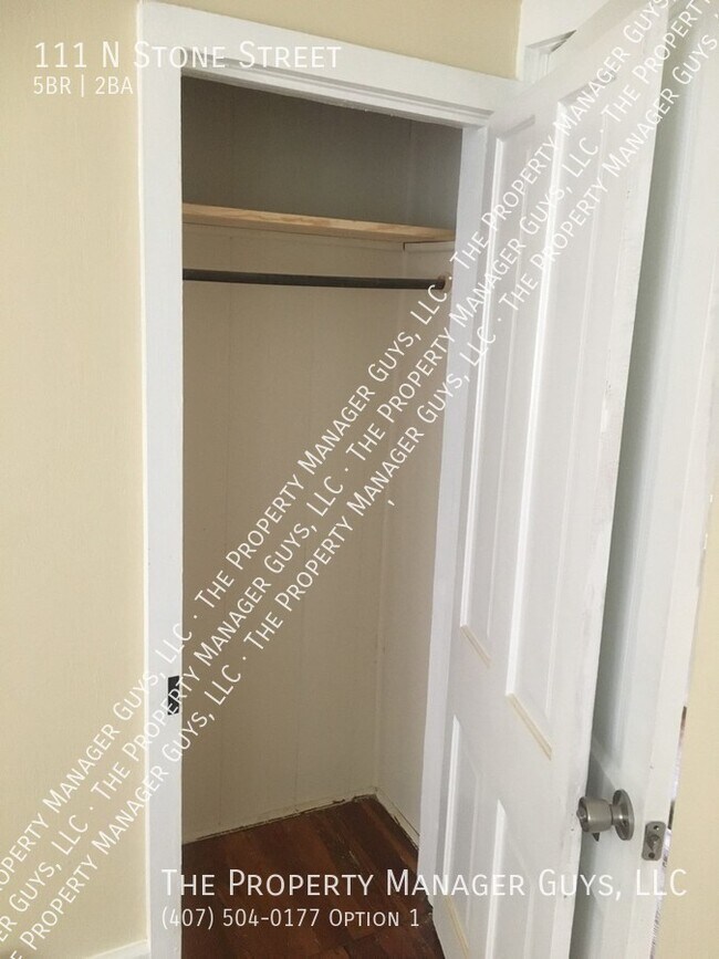 Building Photo - 5/2 For Rent in Deland for $1,650/mo