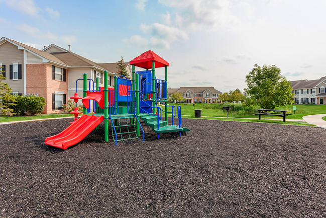 Playground - Canton Club Apartments - Canton, MI