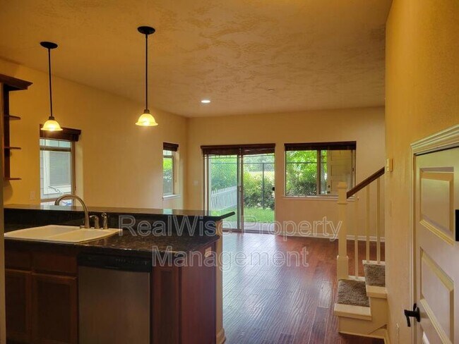 Foto del edificio - 1789 SE Hill Park Pl