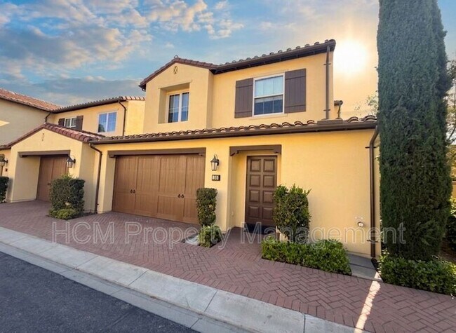 Foto del edificio - 105 Gemstone