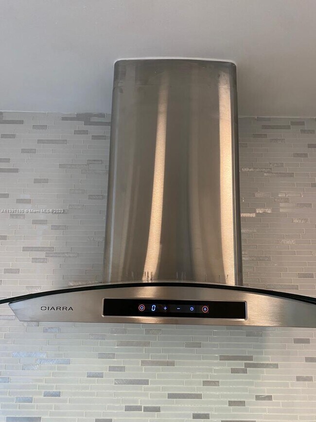 Foto del edificio - 2539 Bayshore Dr