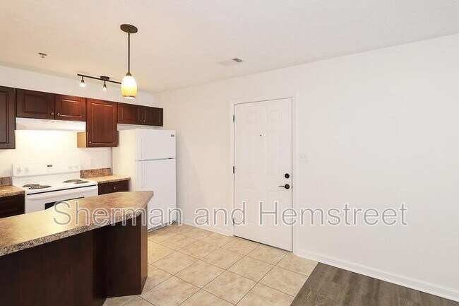 Building Photo - 3800 London Ct SW