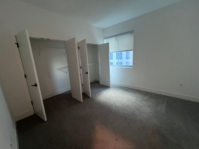 Foto del edificio - 175 NW 31st St