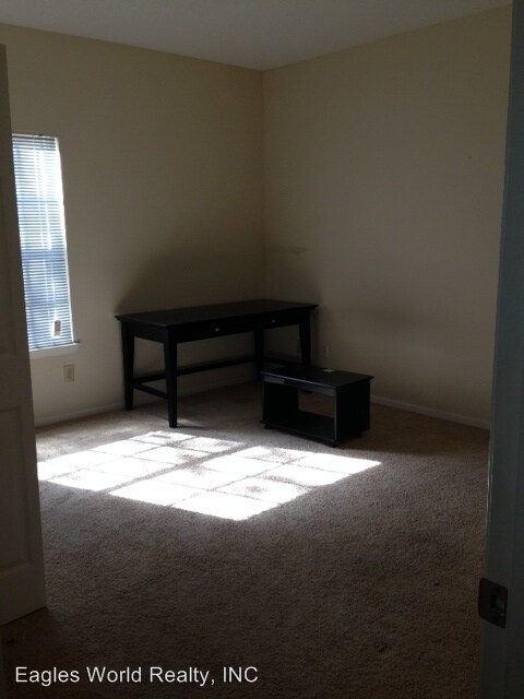 Building Photo - 2 br, 2 bath House - 10000 Gate N Pkwy 2213