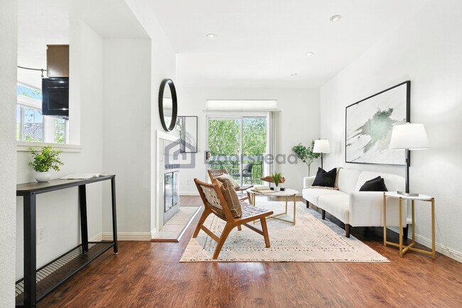 Foto del edificio - 7750 Canyon Meadow Cir