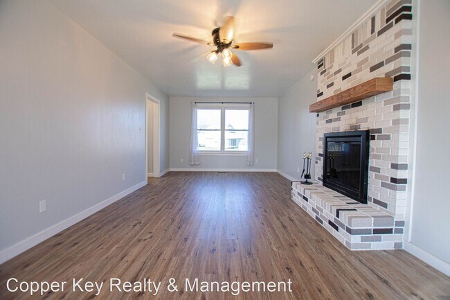 Building Photo - 3 br, 2.5 bath House - 805 Chancery Lane