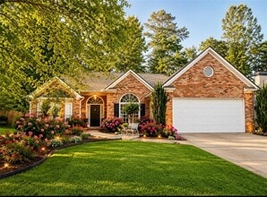 Building Photo - 463 Valleyside Dr