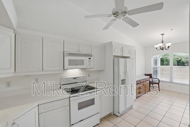 Building Photo - 14515 Grey Fox Run