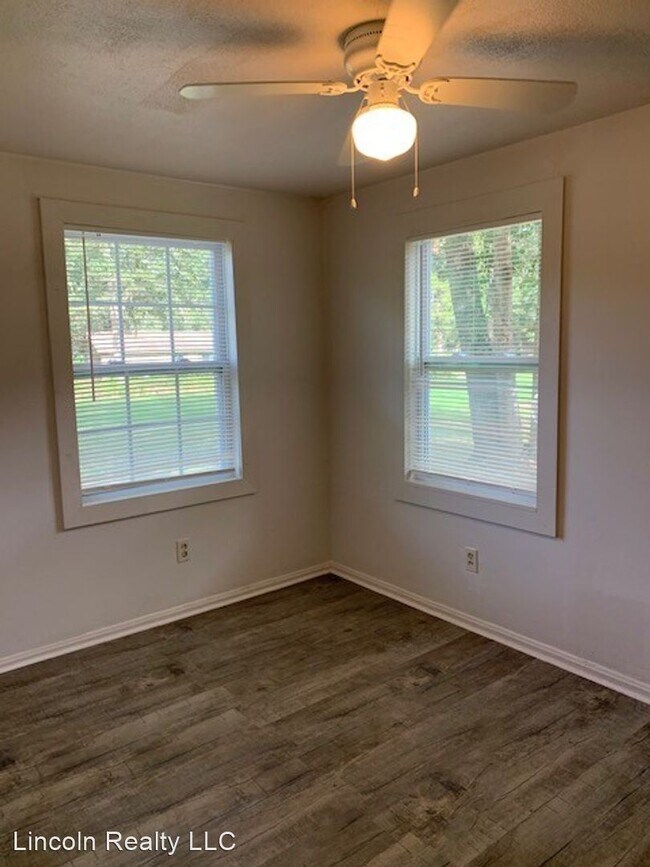 Building Photo - 1 br, 1 bath House - 4822 Old Radar Site R...