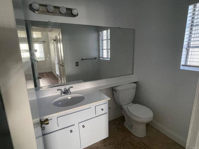 Foto del edificio - 740 Eastshore Terrace