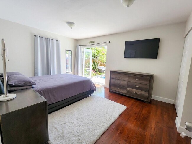Foto del edificio - 3440 SW 20th St