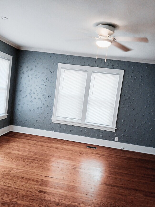 Foto del edificio - 21510 Maple St
