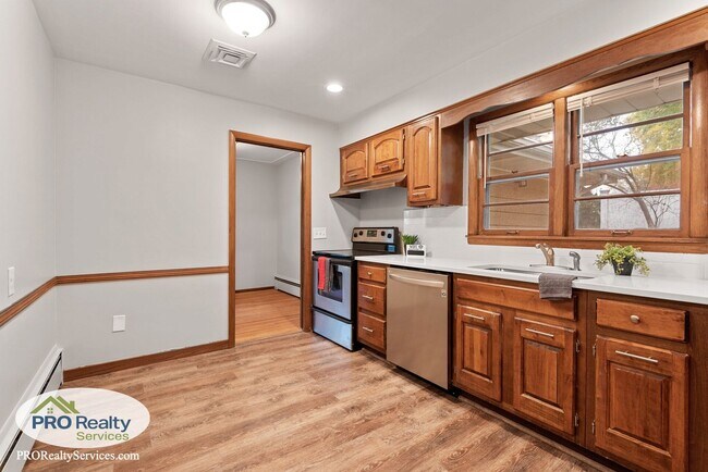 Foto del edificio - 3 Bedroom Home in Crystal
