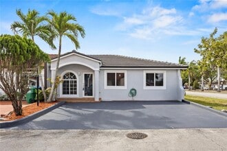 Building Photo - 7570 NW 173rd Ln