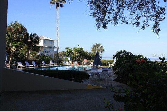 Foto del edificio - 300 S Florida Ave