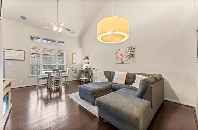 Foto del edificio - 1151 Glenwood Canyon Ln