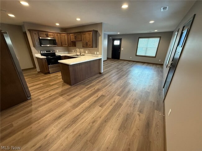 Foto del edificio - 244 Allen Ln SE