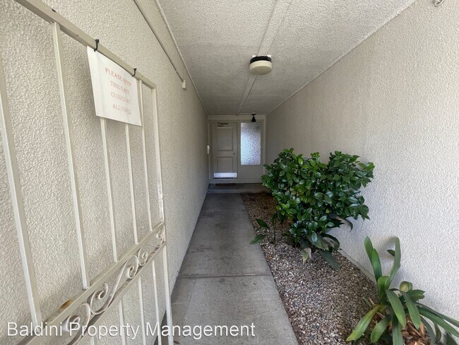 Foto del edificio - 3 br, 1.5 bath House - 2360 Greendale Drive