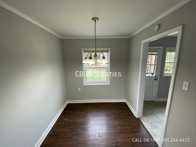 Foto del edificio - 3717 Deerwood Cove