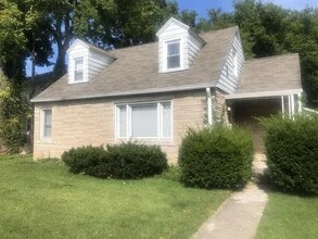 Building Photo - 805 S Henderson St
