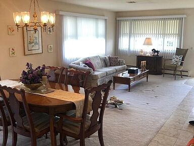 Foto del edificio - 105 San Carlos Blvd