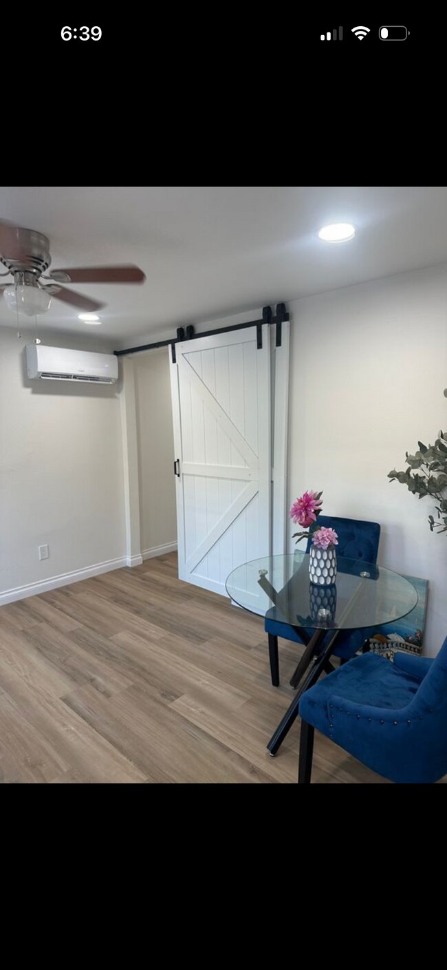 Foto del edificio - 116 W Arbor St