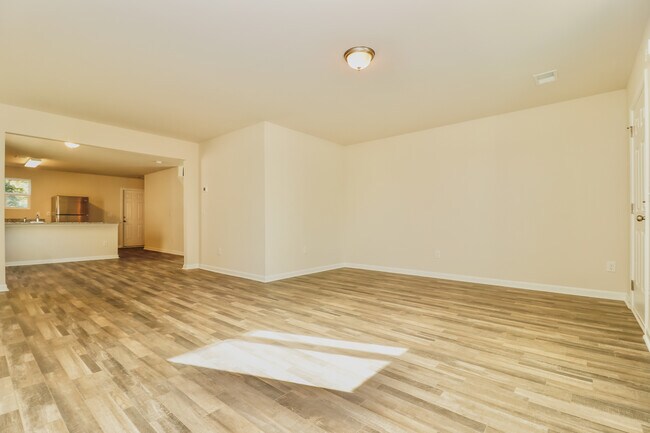 Foto del edificio - 8 Bay Breeze Ln