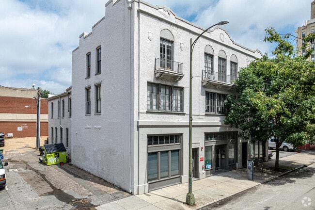 Building Photo - Revival Apartments