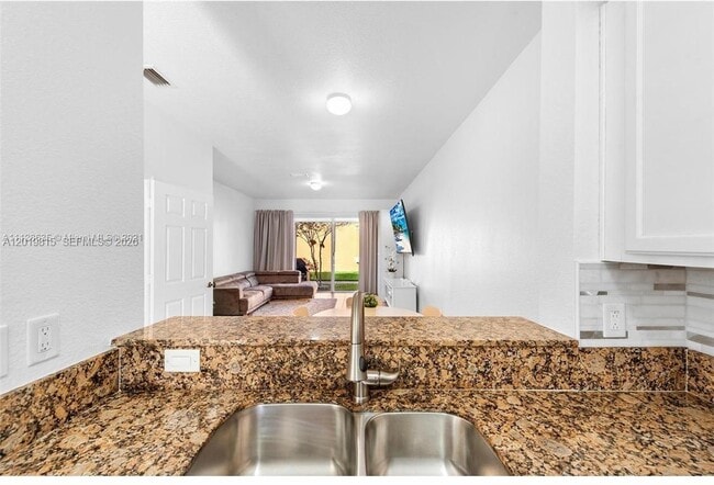 Building Photo - 1820 SW 89th Terrace