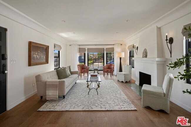 Foto del edificio - 3866 Olmsted Ave