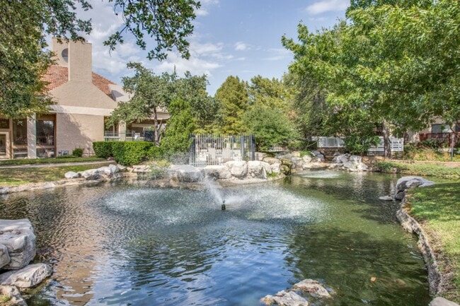 Photo - Charming 2 Bed, 2 Bath Condo in North Dall...