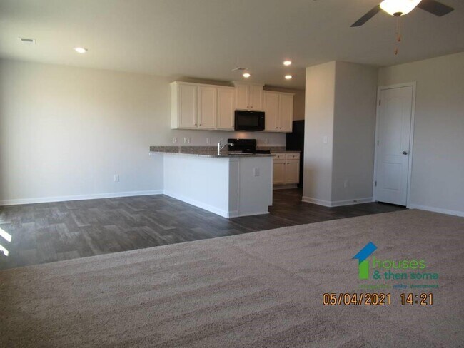 Foto del edificio - 2057 Southlea Drive
