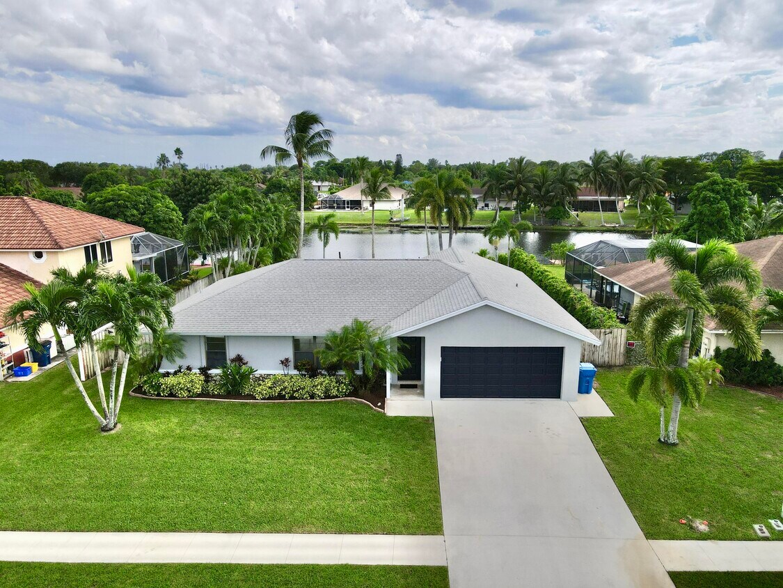 153 Rivera Ct, Royal Palm Beach, FL 33411 House Rental in Royal Palm