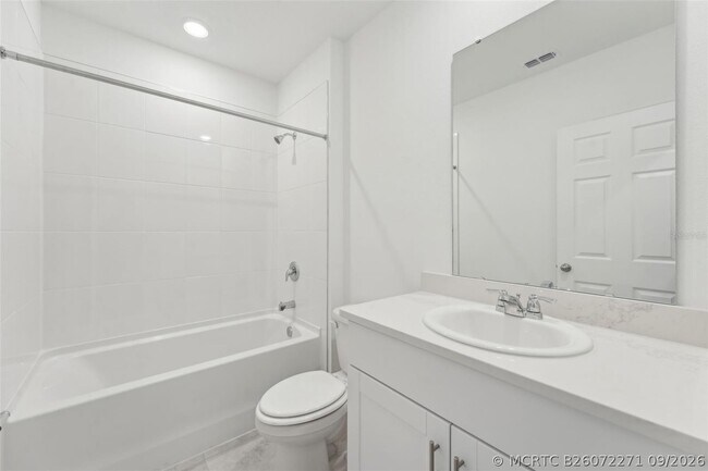 Building Photo - 3824 Giorgio Dr