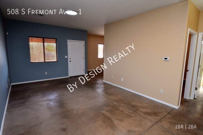 Foto del edificio - 2Bed/2Bath Home - Less than 1.5 miles from...