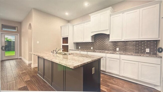 Building Photo - 2626 Primrose Bloom Ln