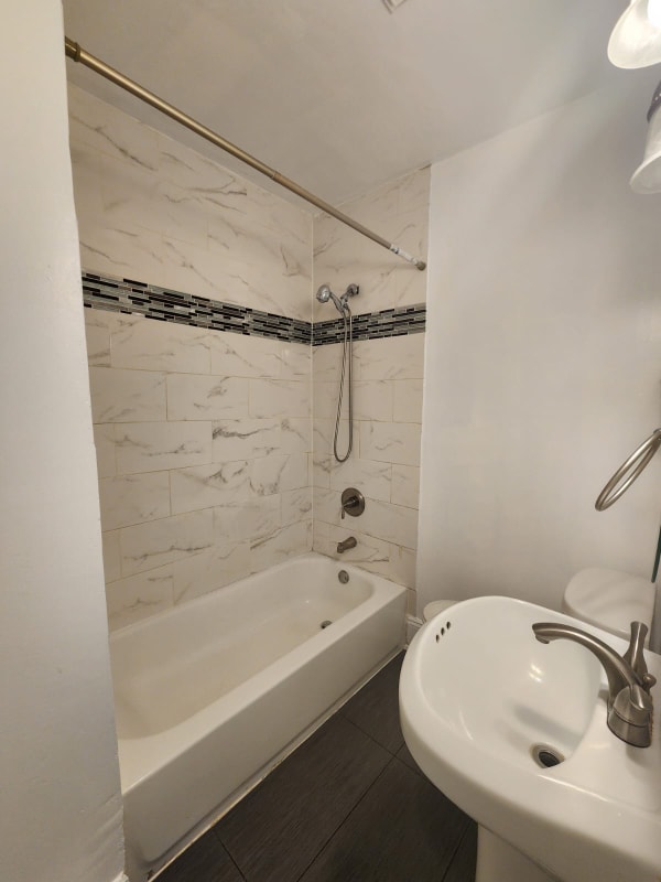 Foto del edificio - 4136 6th St