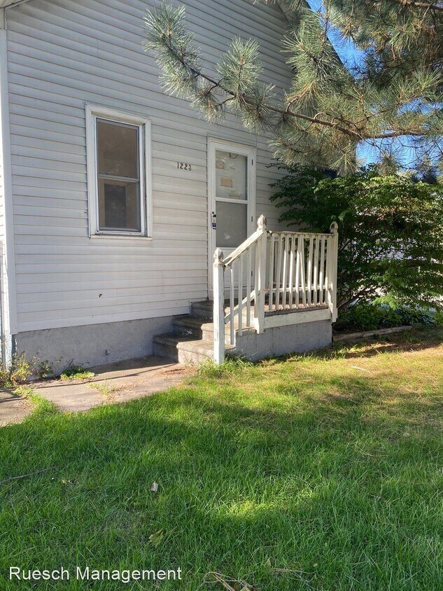 Primary Photo - 3 br, 1 bath House - 1223 St George St