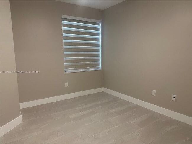 Building Photo - 14807 Balgowan Rd