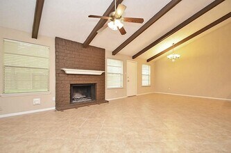 Building Photo - 3130 Frontier Dr
